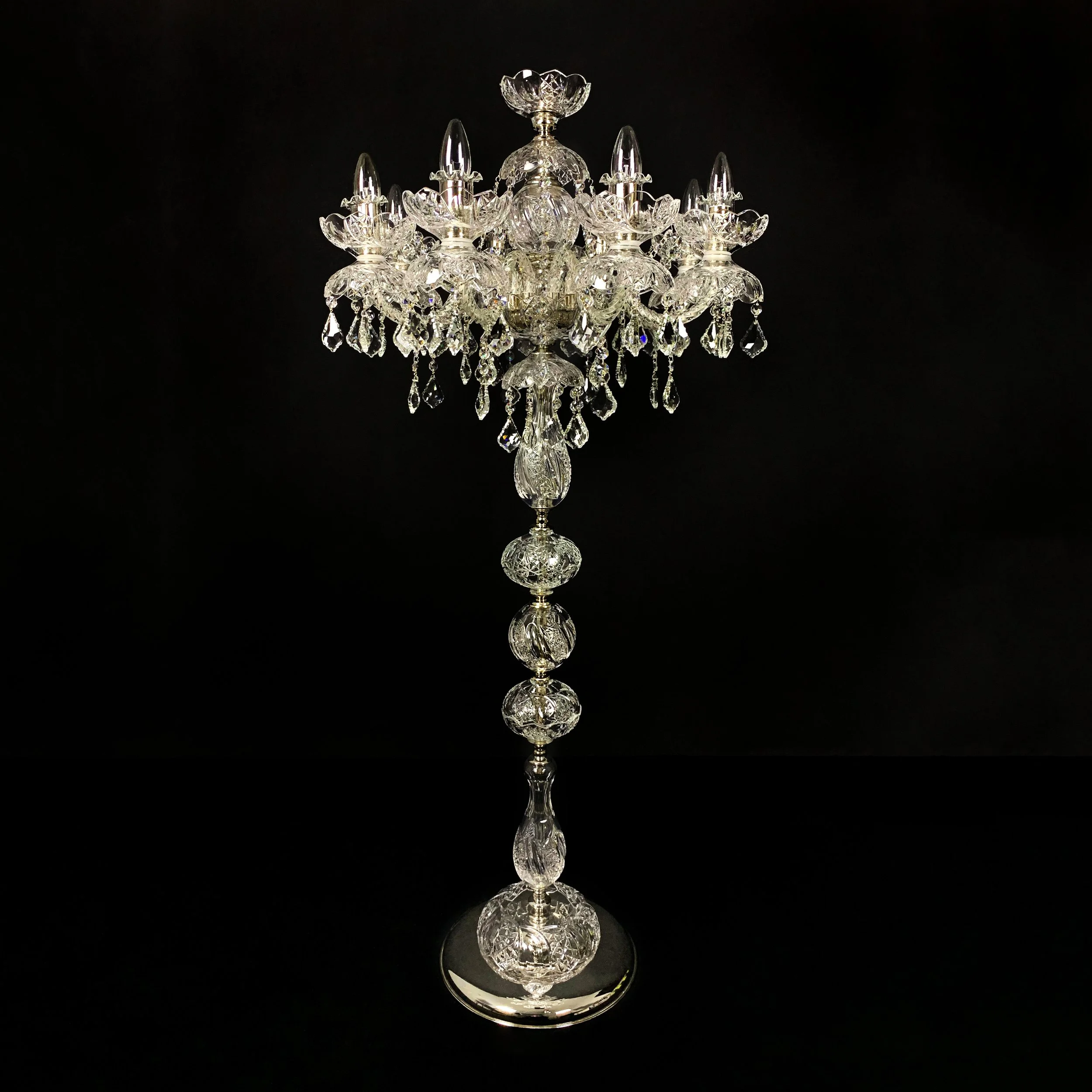 Portail Floor Lamp — WRANOVSKY - Bohemian Crystal Chandeliers